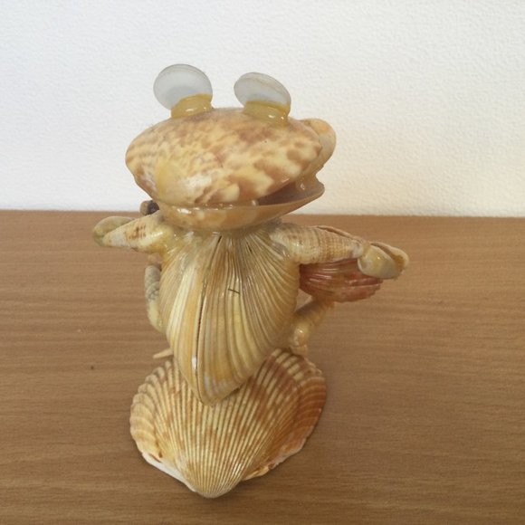 Unique Frog playing music figurine sea shells craft small - Picture 3 of 4
